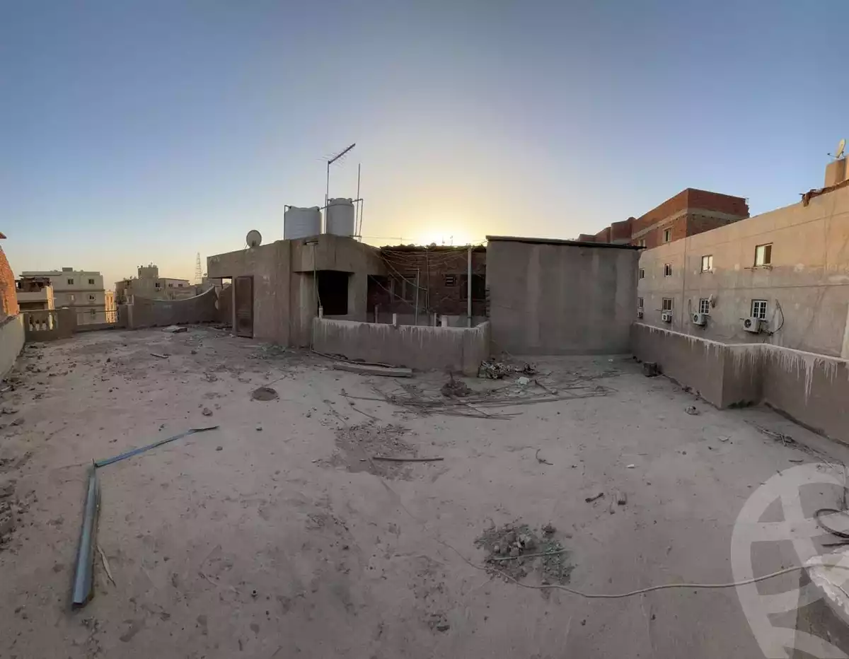 https://aqarmap.com.eg/ar/listing/4150586-for-sale-cairo-mokattam-manteqt-ganob-s