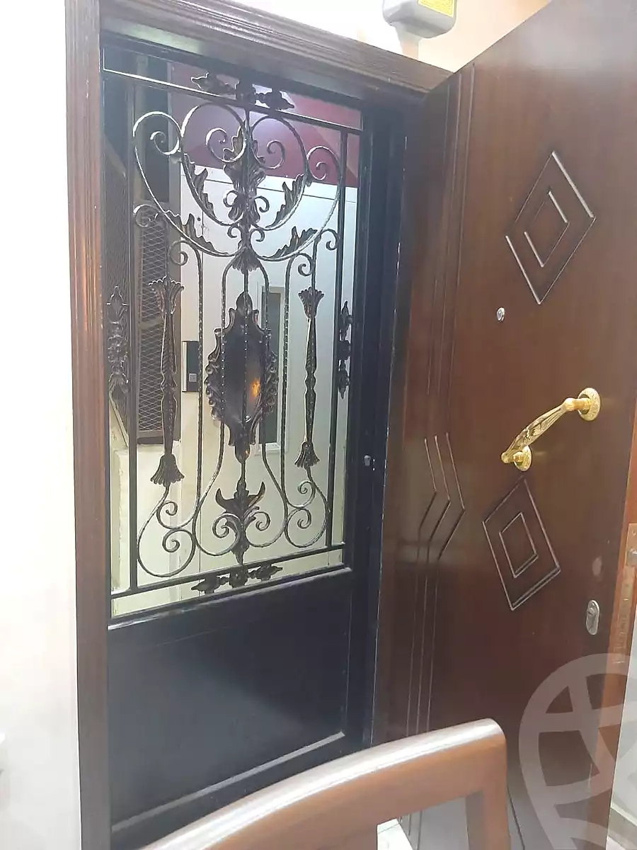 https://aqarmap.com.eg/en/listing/4150788-for-sale-qalyubia-shubra-el-khaima-byjm