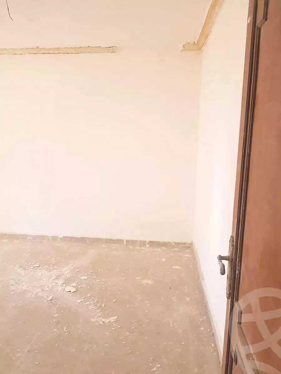 https://aqarmap.com.eg/en/listing/4151611-for-sale-alexandria-el-hanouvel-el-zahraa-city-st