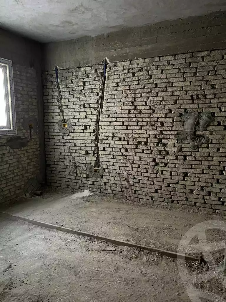 https://aqarmap.com.eg/ar/listing/4152274-for-sale-cairo-new-cairo-compounds-stwn-ryzydns-by-ar-y-llttwyr