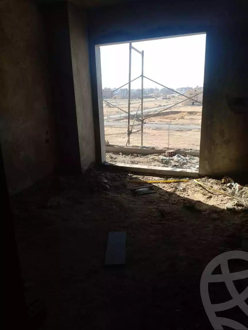 https://aqarmap.com.eg/en/listing/4152371-for-sale-cairo-new-cairo-compounds-el-patio-oro