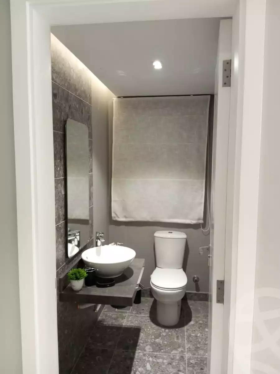 https://aqarmap.com.eg/en/listing/4153404-for-sale-cairo-el-sheikh-zayed-city-compounds-kmbwnd-fyldj-wyst-dr-llttwyr