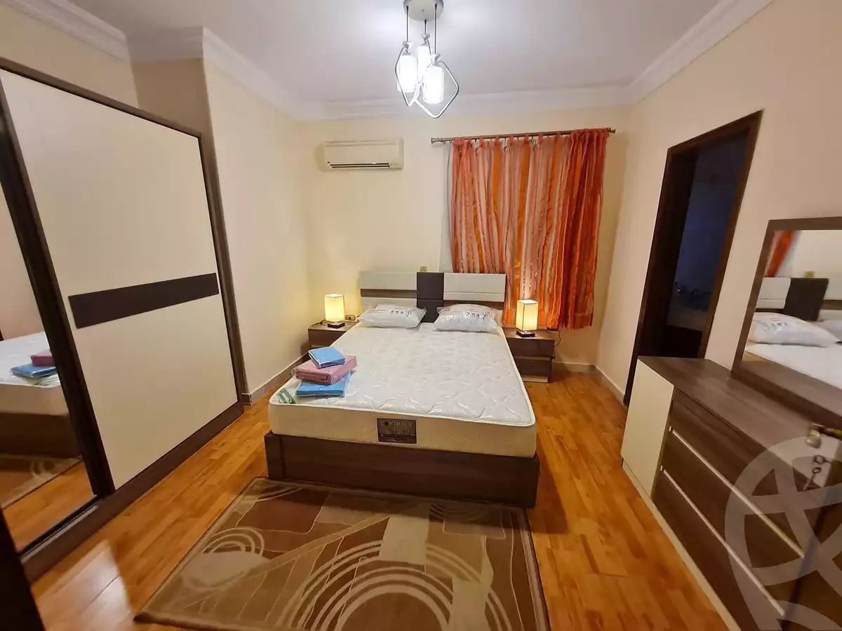 https://aqarmap.com.eg/ar/listing/4153884-for-rent-cairo-el-sheikh-zayed-city-compounds-in-sheikh-zayed-hadayek-el-mohandiseen