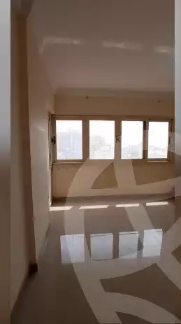 https://aqarmap.com.eg/en/listing/4156541-for-rent-alexandria-lauran-el-gaish-rd