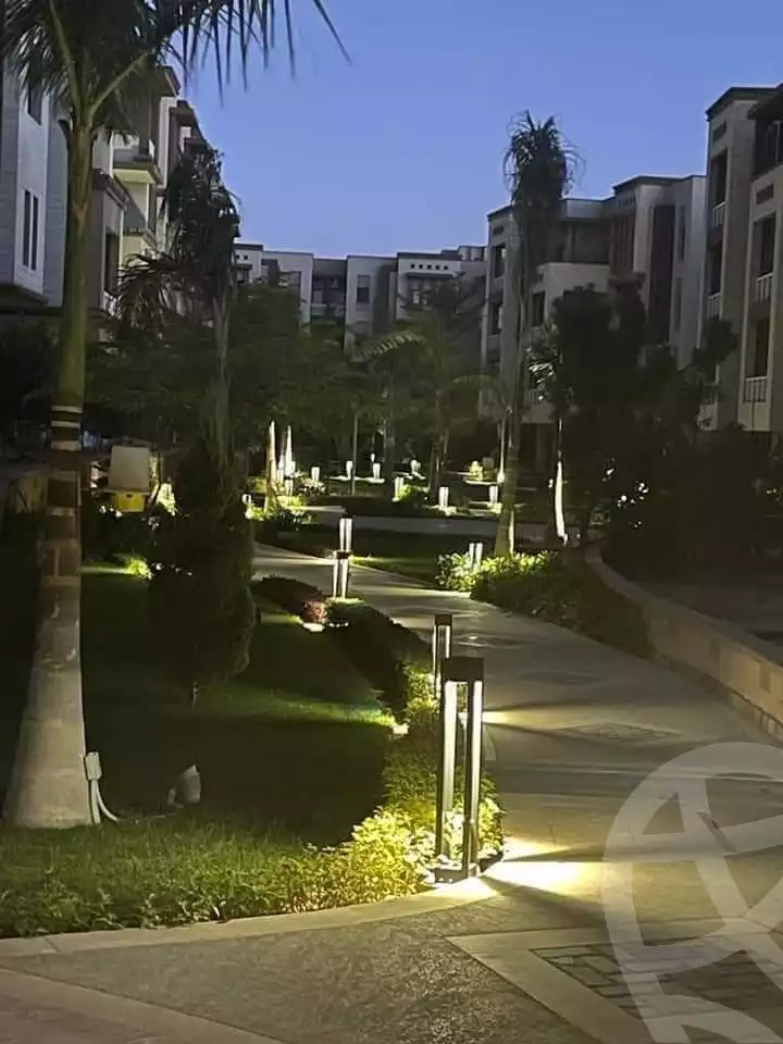 https://aqarmap.com.eg/en/listing/4158258-for-sale-cairo-6th-of-october-compound-green-5