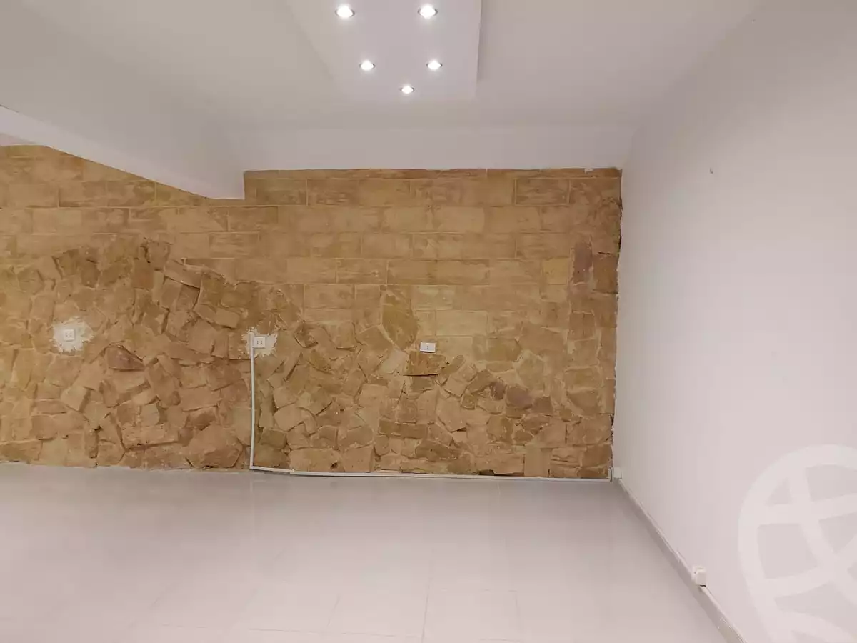 https://aqarmap.com.eg/ar/listing/4158794-for-rent-cairo-new-cairo-el-ahyaa-first-neighborhood-street-2