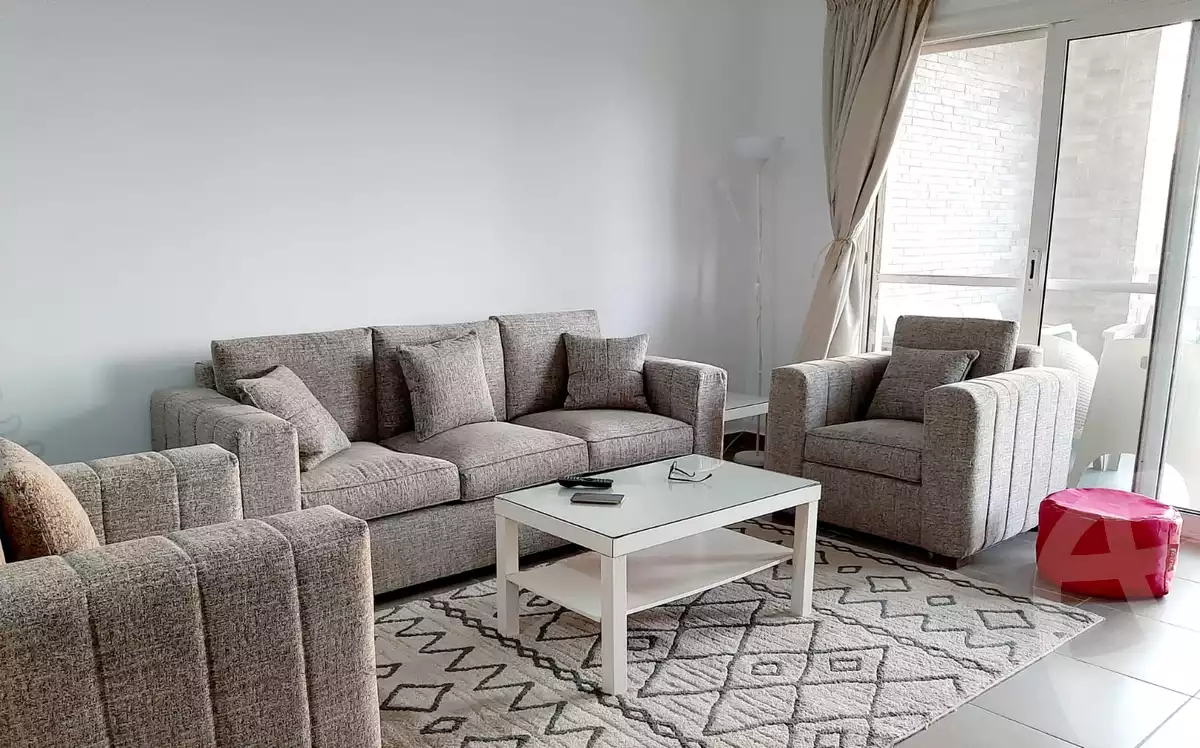 https://aqarmap.com.eg/ar/listing/4159311-for-sale-amwaj-1