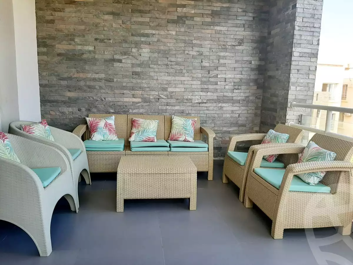https://aqarmap.com.eg/ar/listing/4159311-for-sale-amwaj-1