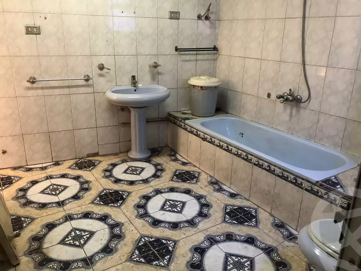 https://aqarmap.com.eg/en/listing/4160334-for-sale-qalyubia-shubra-el-khaima-bahtim