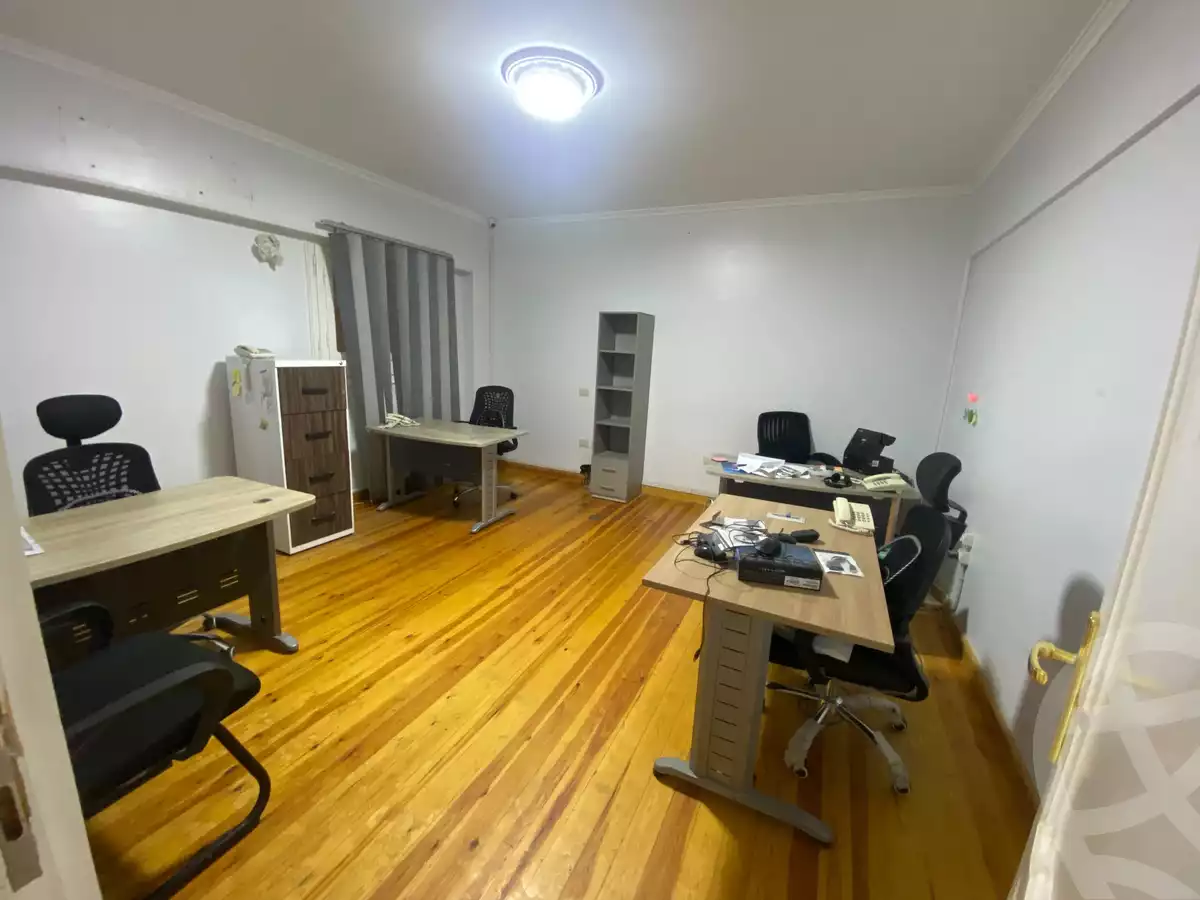 https://aqarmap.com.eg/en/listing/4154506-for-rent-cairo-dokki-msdq