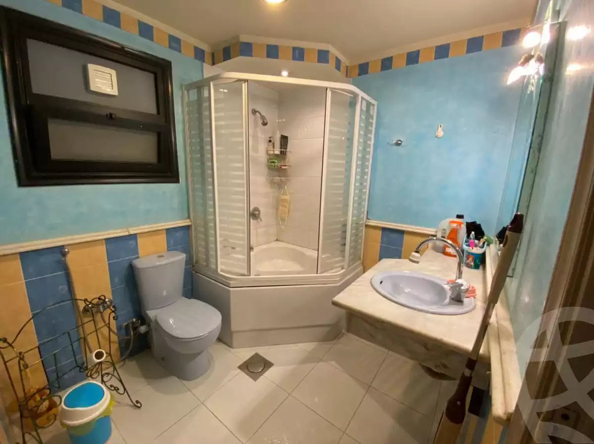 https://aqarmap.com.eg/en/listing/4162752-for-sale-cairo-mokattam-shareaa-9