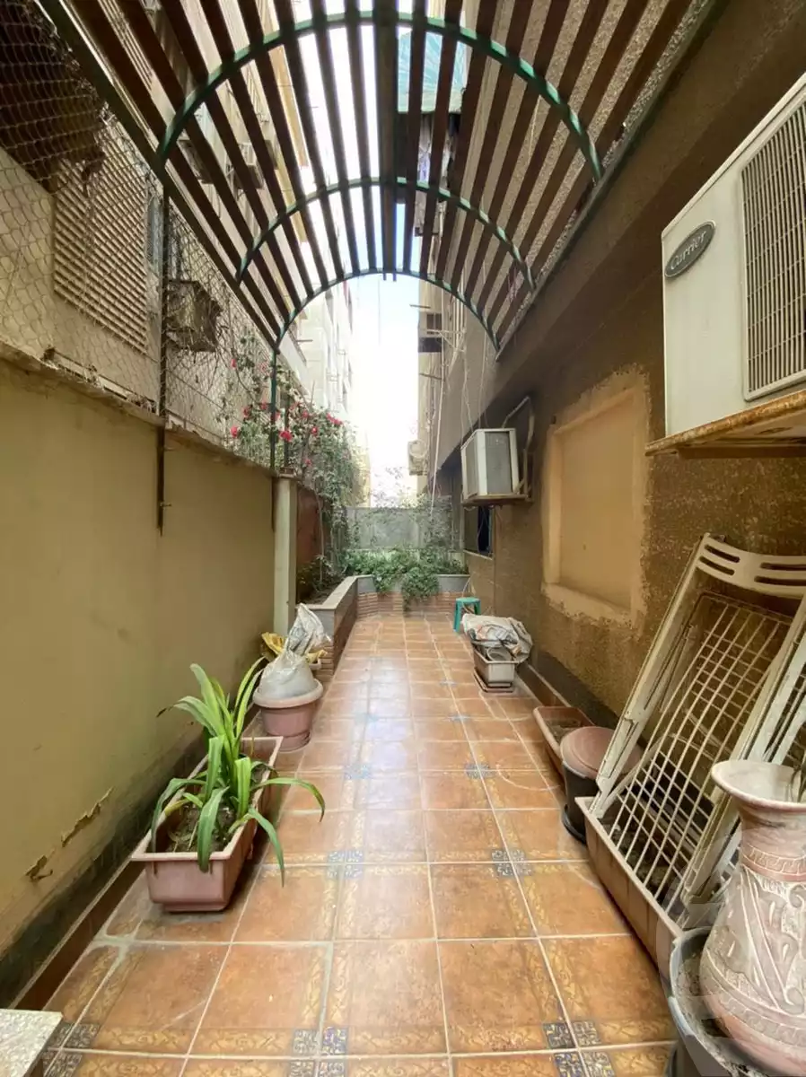 https://aqarmap.com.eg/en/listing/4162752-for-sale-cairo-mokattam-shareaa-9