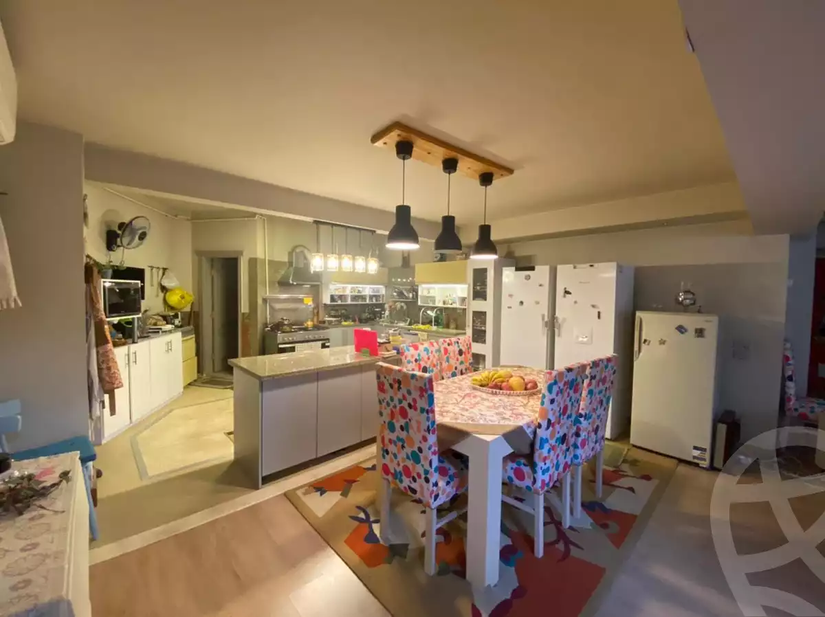 https://aqarmap.com.eg/en/listing/4162752-for-sale-cairo-mokattam-shareaa-9