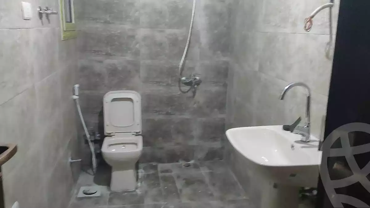 https://aqarmap.com.eg/ar/listing/4161427-for-rent-alexandria-saba-basha-abd-el-salam-aref-st