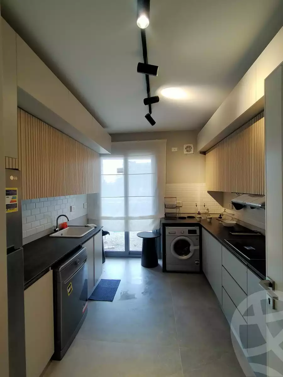 https://aqarmap.com.eg/en/listing/4164405-for-sale-cairo-el-sheikh-zayed-city-compounds-kmbwnd-fyldj-wyst-dr-llttwyr