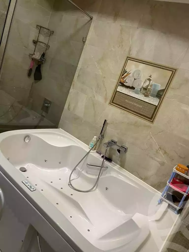 https://aqarmap.com.eg/ar/listing/4165353-for-sale-cairo-el-mohandesen-sphinx-square