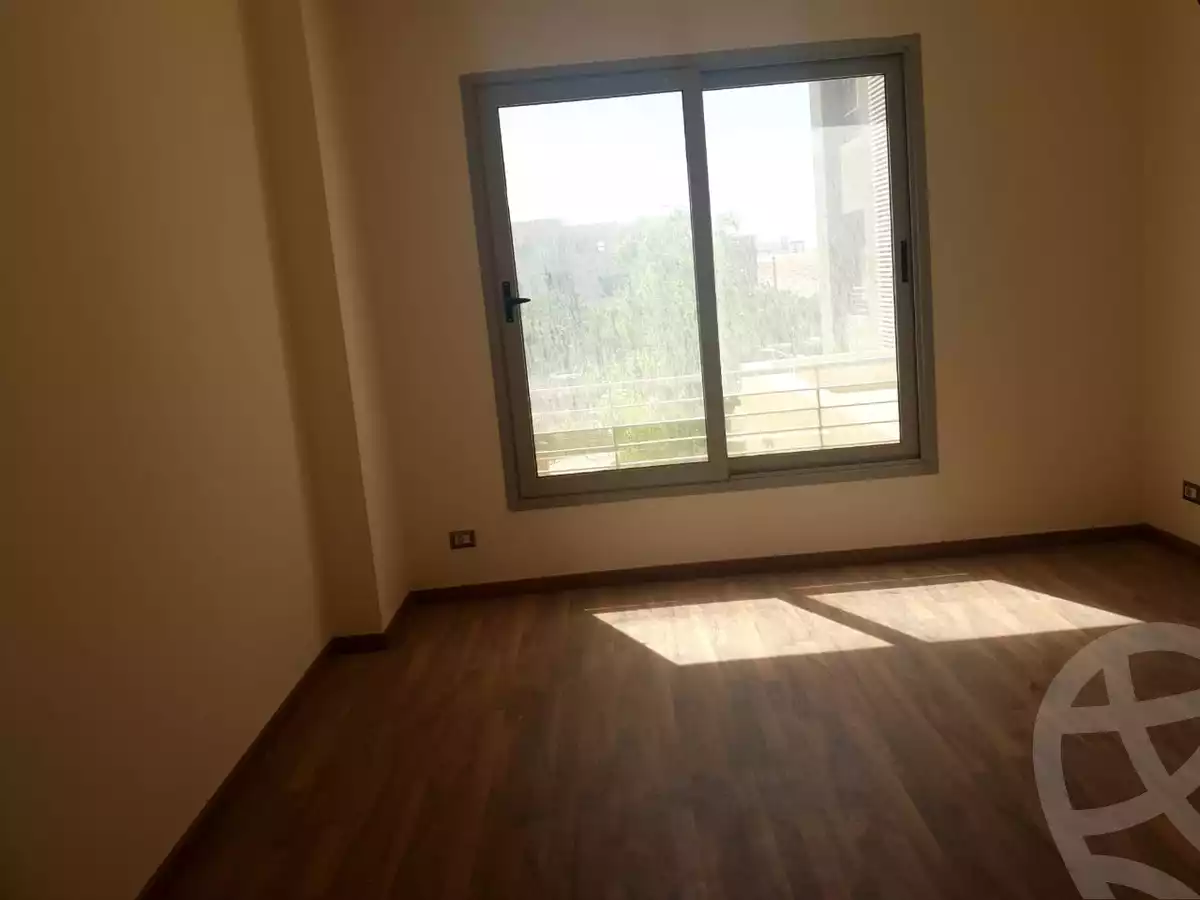https://aqarmap.com.eg/ar/listing/4166235-for-sale-cairo-6th-of-october-compound-palm-hills-october