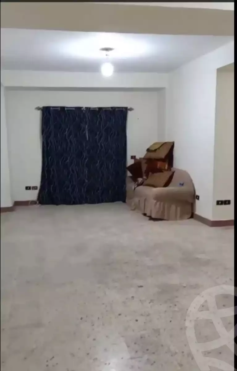 https://aqarmap.com.eg/en/listing/4165972-for-sale-cairo-el-sayyeda-zeinab-omar-khayrat-st