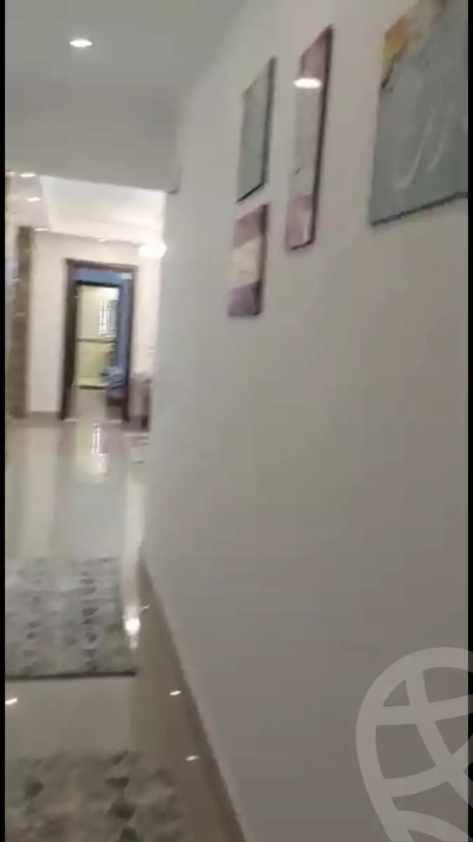 https://aqarmap.com.eg/ar/listing/4166428-for-sale-cairo-manial-kwrnysh-lmnyl