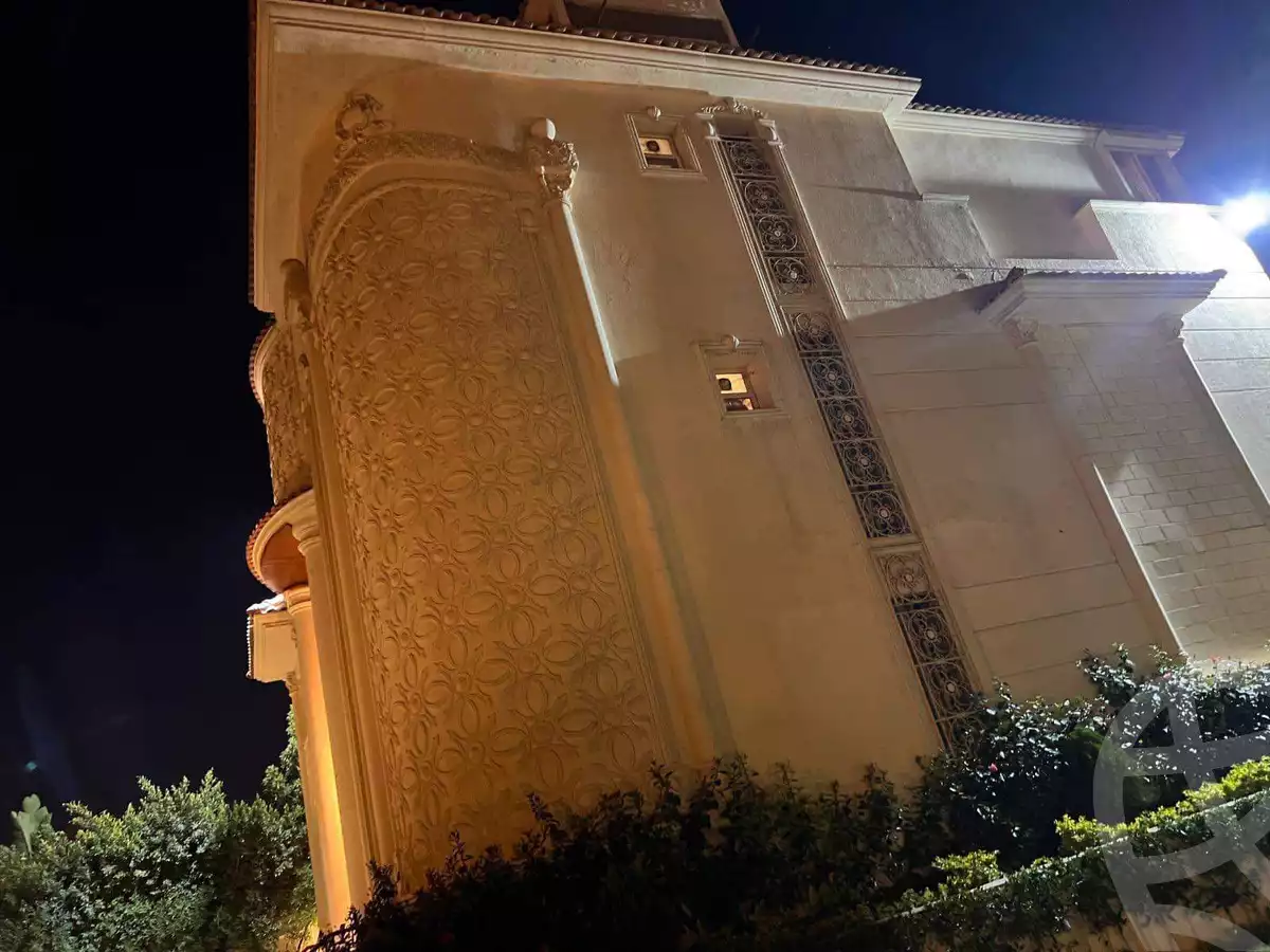 https://aqarmap.com.eg/ar/listing/4167035-for-sale-cairo-el-sheikh-zayed-city-compounds-in-sheikh-zayed-royal-city