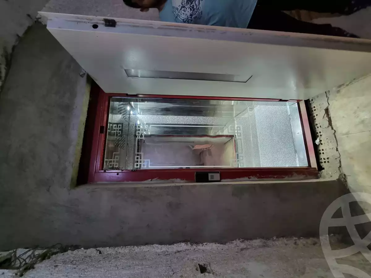 https://aqarmap.com.eg/ar/listing/4167920-for-sale-cairo-heliopolis-gesr-elsuez-el-khamseen-st.
