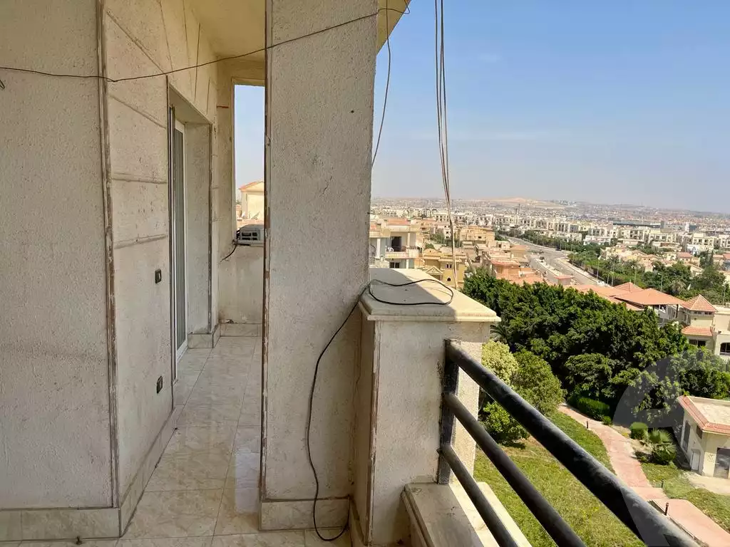 https://aqarmap.com.eg/ar/listing/4168615-for-sale-cairo-el-sheikh-zayed-city-compounds-in-sheikh-zayed-zayed-2000