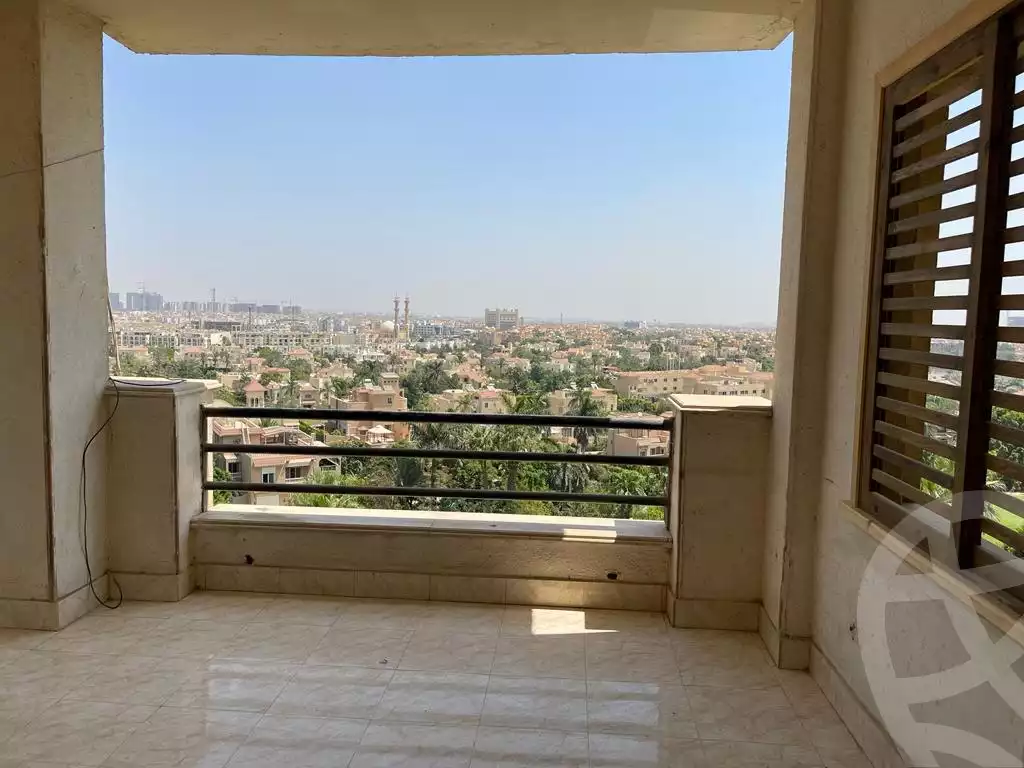 https://aqarmap.com.eg/ar/listing/4170233-for-sale-cairo-el-sheikh-zayed-city-compounds-in-sheikh-zayed-zayed-2000