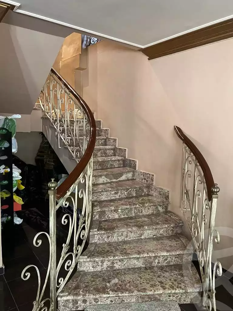 https://aqarmap.com.eg/en/listing/4171335-for-sale-cairo-new-cairo-jml-bd-lnsr
