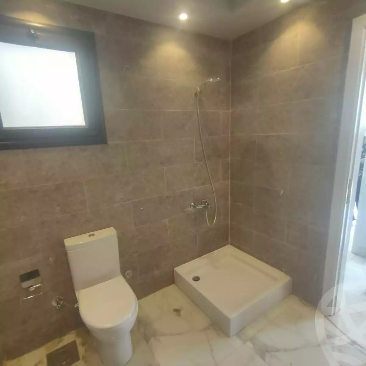 https://aqarmap.com.eg/ar/listing/4171455-for-rent-cairo-heliopolis-el-higaz-square-fareed-semeika-st