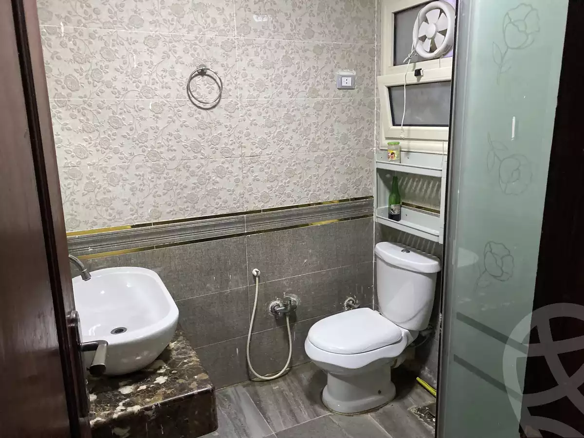 https://aqarmap.com.eg/ar/listing/4173614-for-rent-cairo-maadi-ring-road-medium-plateau-6th-zone-salah-eldeen-alayobi-st