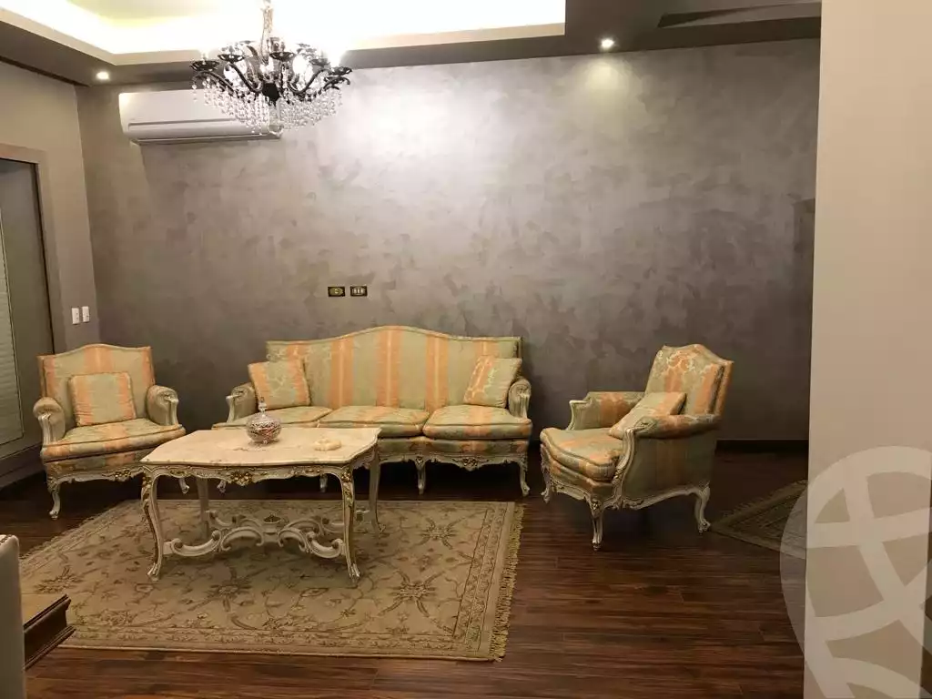 https://aqarmap.com.eg/en/listing/4173939-for-sale-cairo-6th-of-october-compound-eshraqah