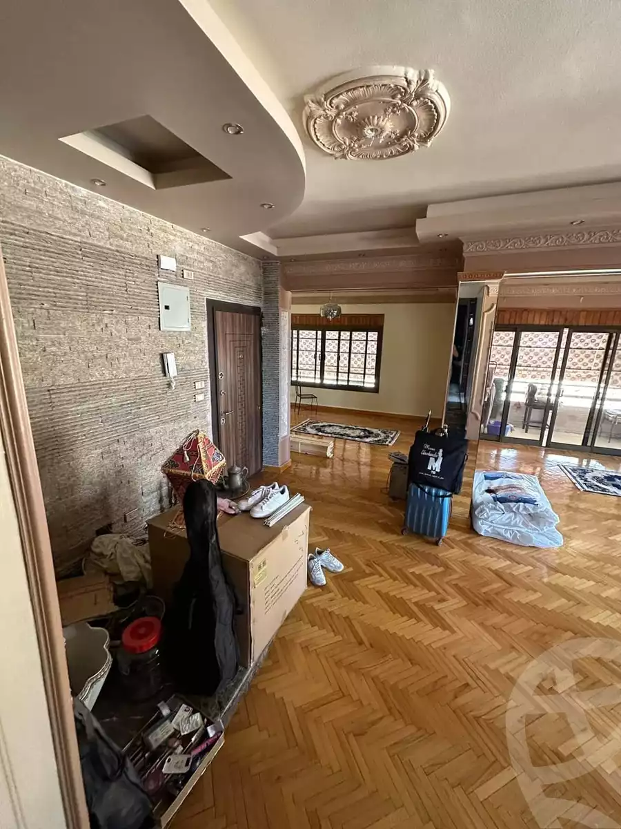 https://aqarmap.com.eg/en/listing/4174578-for-sale-cairo-el-maadi-degla-street-231