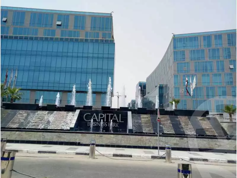 https://aqarmap.com.eg/ar/listing/4175587-for-rent-cairo-el-sheikh-zayed-city-compounds-in-sheikh-zayed-capital-business-park