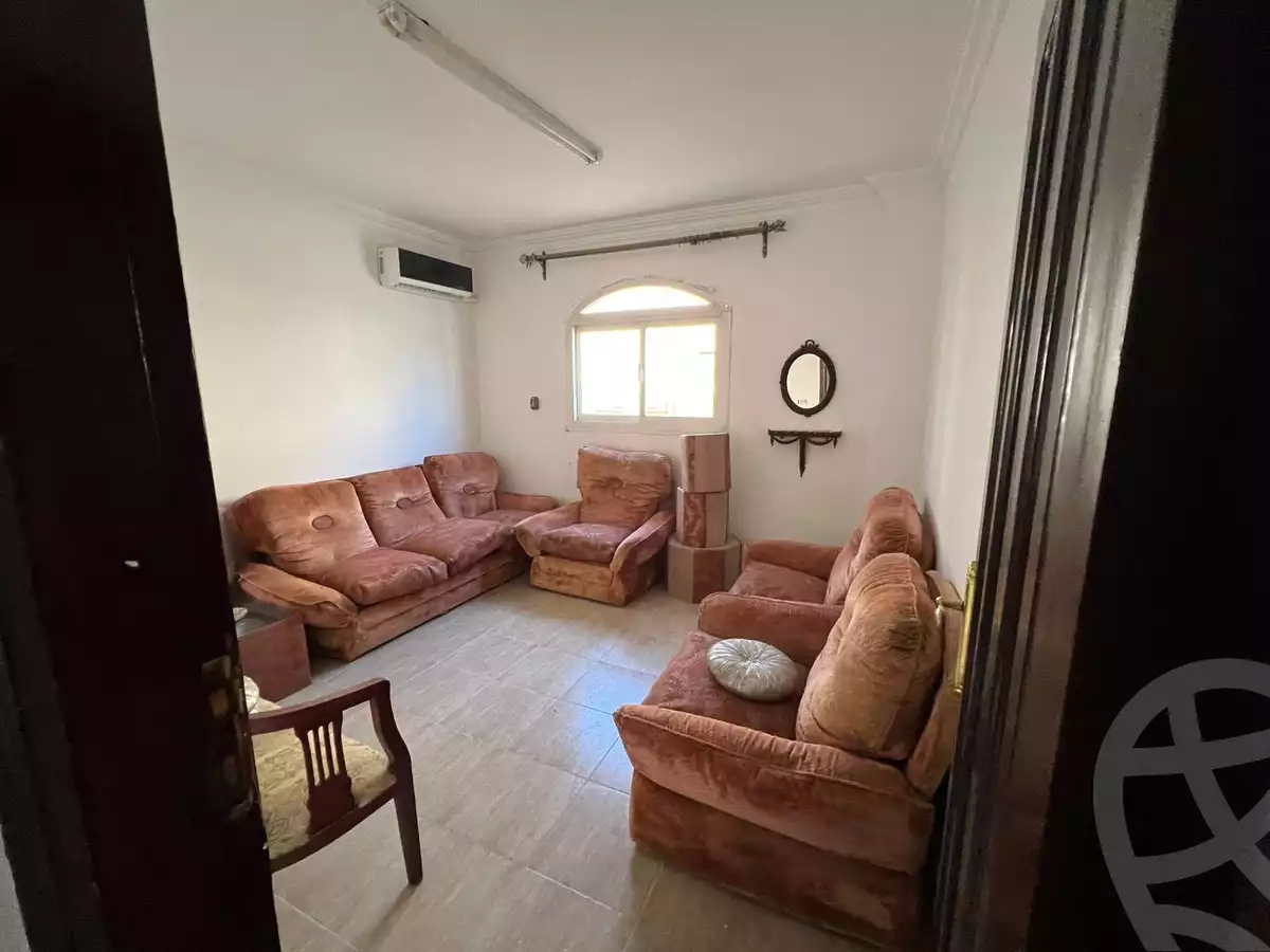 https://aqarmap.com.eg/ar/listing/4176820-for-sale-cairo-el-shorouk-lhy-lthny-grb-neighbourhood-2a-shagaret-al-dor-st
