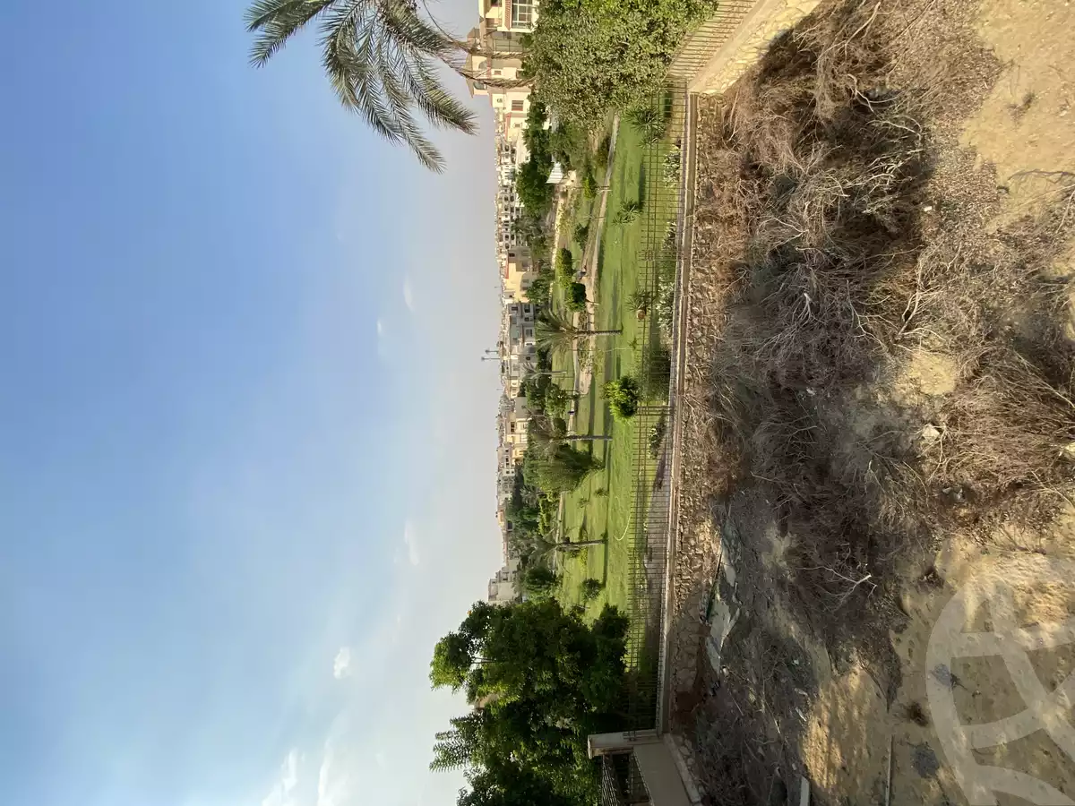 https://aqarmap.com.eg/en/listing/4177663-for-sale-cairo-new-cairo-compounds-zizinia-city