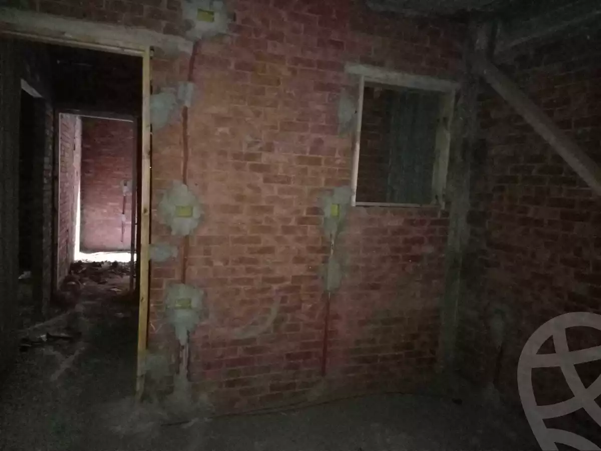 https://aqarmap.com.eg/ar/listing/4181327-for-sale-cairo-el-maadi-kornish-el-maadi-al-gesr-al-barani-st
