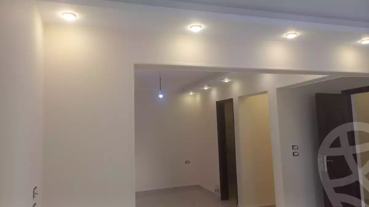 https://aqarmap.com.eg/ar/listing/4181533-for-rent-cairo-6th-of-october-jml-bd-lnsr