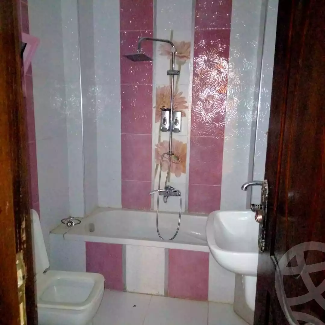 https://aqarmap.com.eg/en/listing/4181755-for-sale-cairo-6th-of-october-compound-degla-gardens