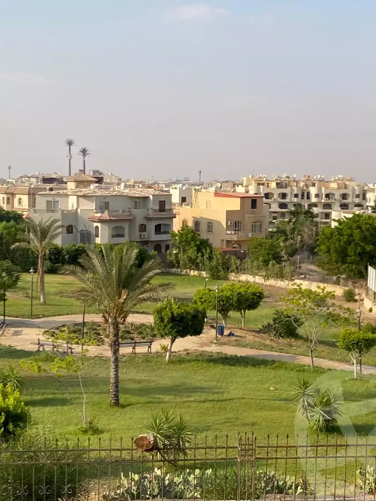 https://aqarmap.com.eg/en/listing/4183958-for-sale-cairo-new-cairo-compounds-zizinia-city