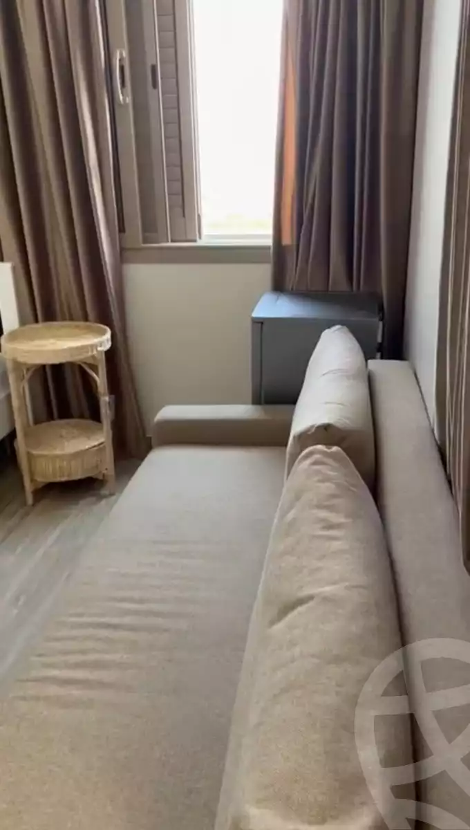 https://aqarmap.com.eg/en/listing/4185682-for-rent-cairo-6th-of-october-compound-aeon