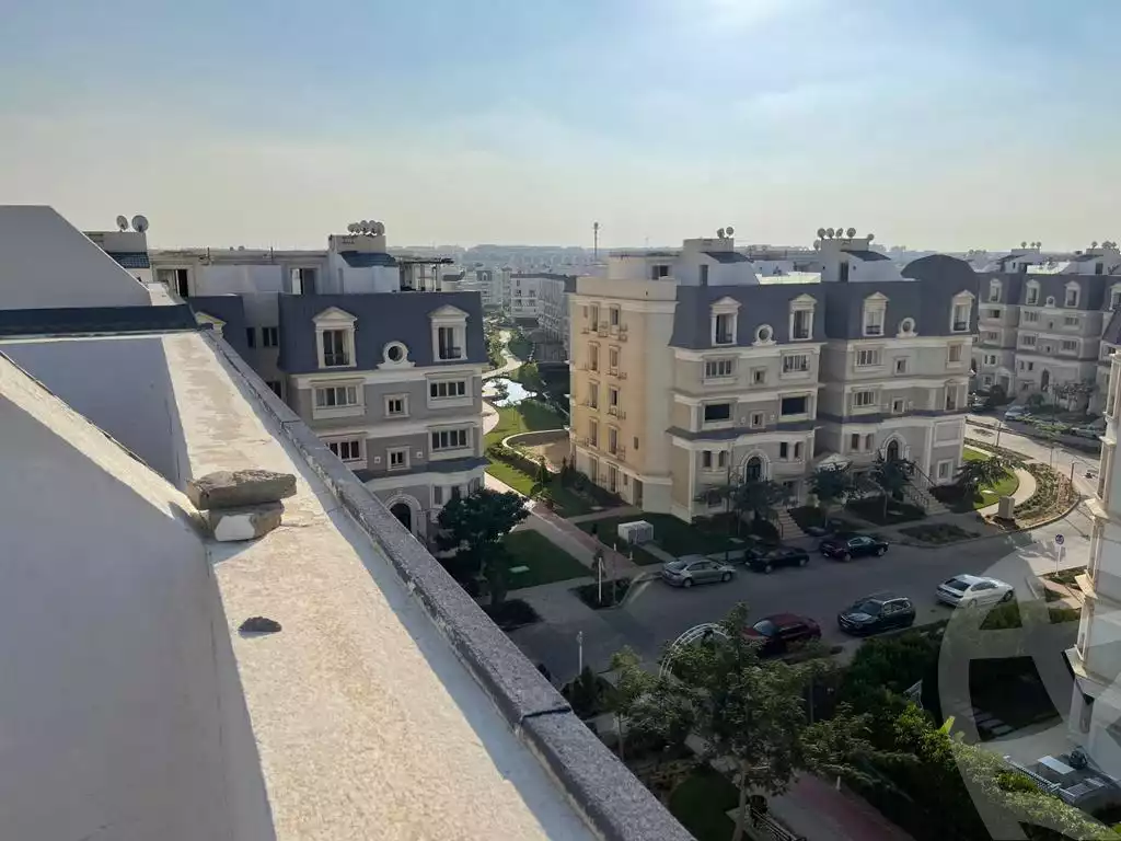 https://aqarmap.com.eg/en/listing/4187849-for-sale-cairo-new-cairo-compounds-mountain-view-hyde-park
