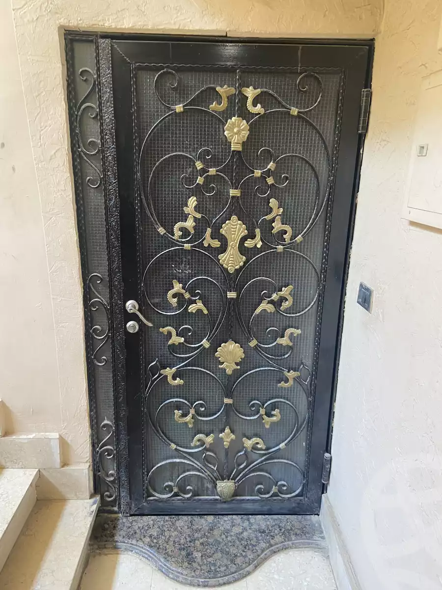 https://aqarmap.com.eg/ar/listing/4188681-for-sale-cairo-el-zaytun-lzytwn-lgrby-shr-abdyr