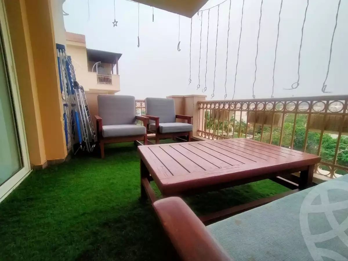 https://aqarmap.com.eg/en/listing/4188859-for-sale-cairo-el-sheikh-zayed-city-compounds-greens