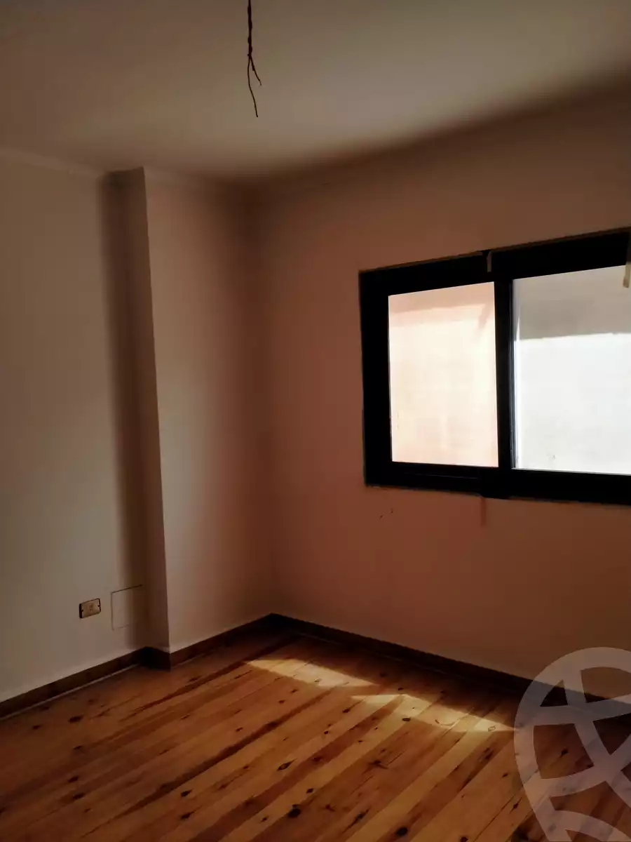 https://aqarmap.com.eg/en/listing/4189720-for-sale-cairo-cairo-hdyq-lhrm-lmntqh-l