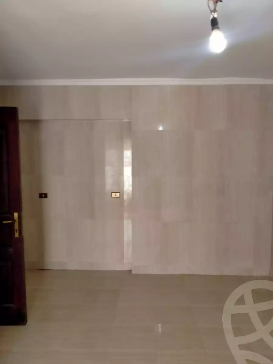 https://aqarmap.com.eg/en/listing/4189720-for-sale-cairo-cairo-hdyq-lhrm-lmntqh-l