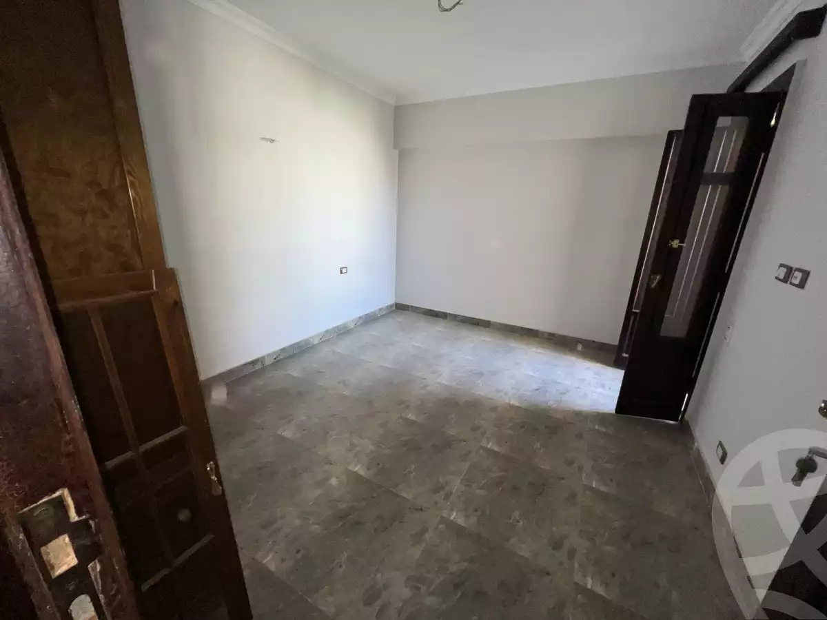 https://aqarmap.com.eg/en/listing/4100747-for-rent-cairo-6th-of-october-compound-el-bostan