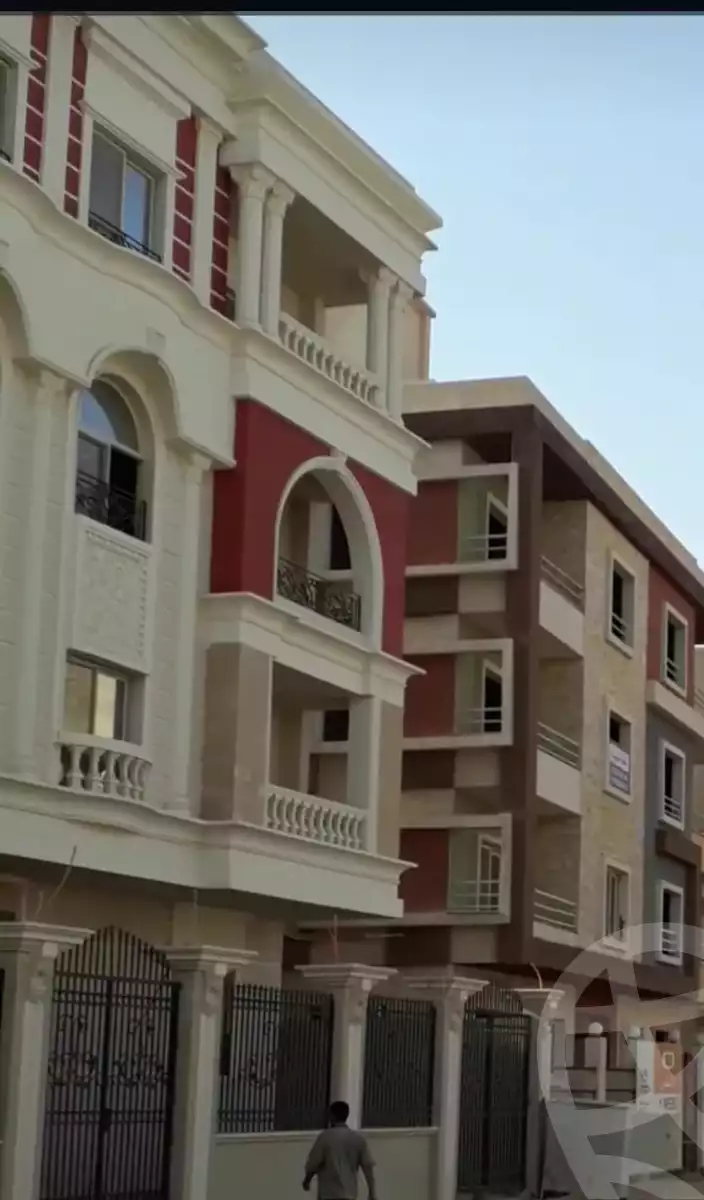 https://aqarmap.com.eg/en/listing/4192443-for-sale-cairo-new-cairo-compounds-kattameya-dunes