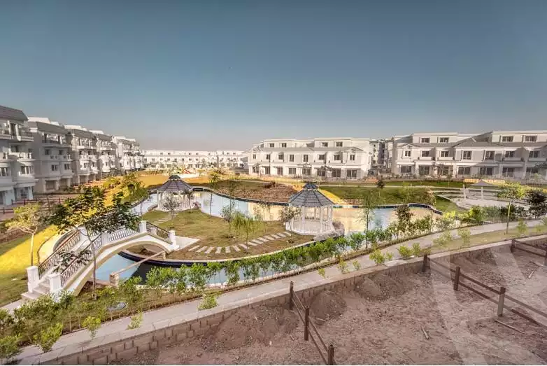 https://aqarmap.com.eg/ar/listing/4197161-for-sale-cairo-6th-of-october-compounds-mountain-view-october-park
