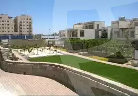 https://aqarmap.com.eg/en/listing/4197186-for-sale-cairo-el-sheikh-zayed-city-compounds-kmbwnd-wyst-twn-swdyk