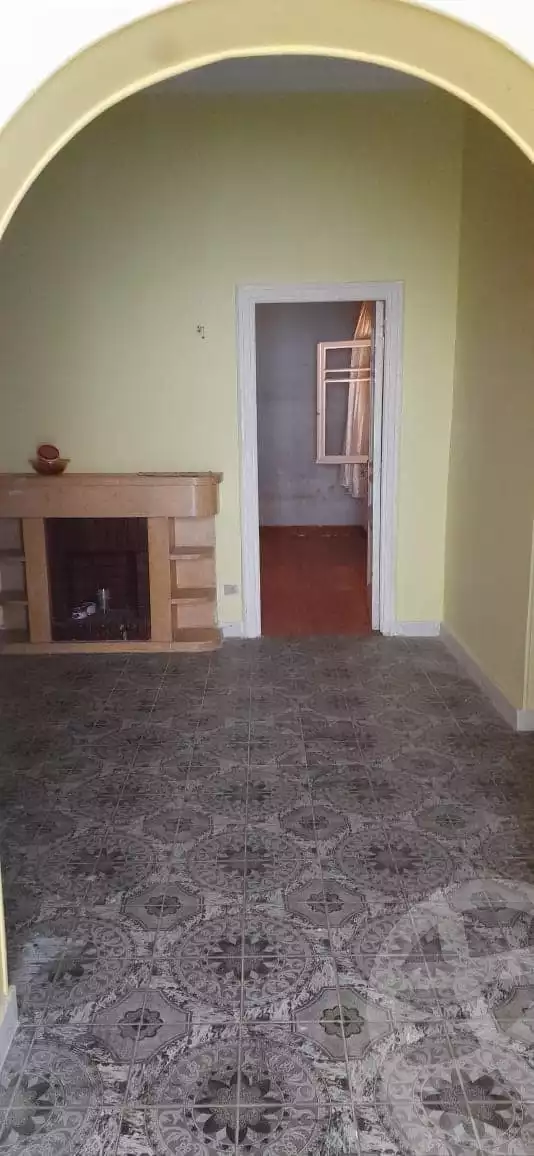 https://aqarmap.com.eg/en/listing/4197582-for-sale-alexandria-lauran-shr-srhnk